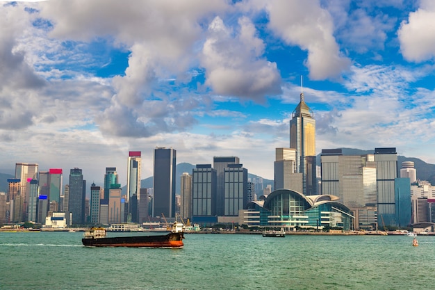 Premium Photo | Victoria harbour in hong kong at summer evening