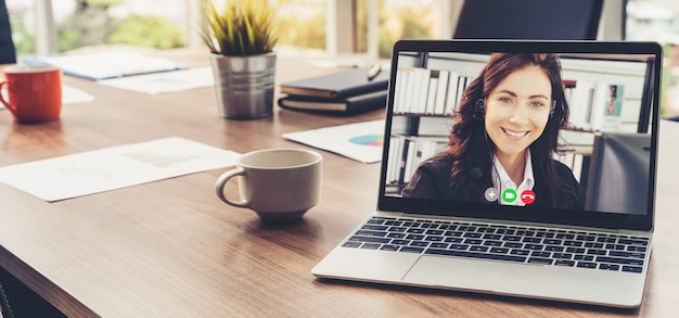 Video call business people meeting on virtual workplace or remote office Premium Photo