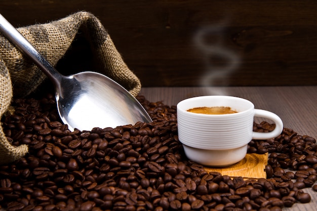 Coffee Meets Bagel Review - AskMen