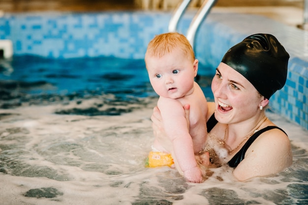 baby paddling pool with cover