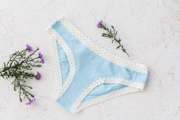 Blue cotton panties and hair scrunchie set - wide 9