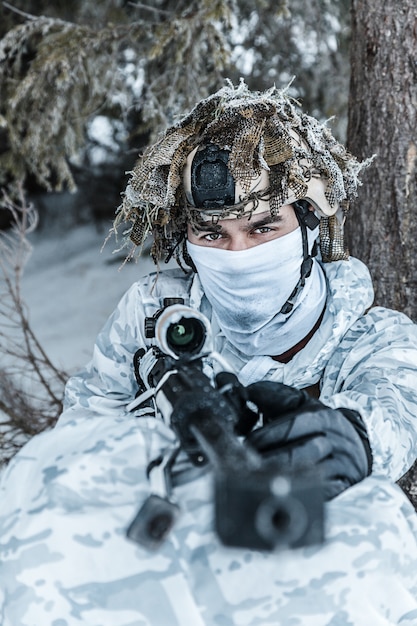 Premium Photo | Winter arctic mountains sniper