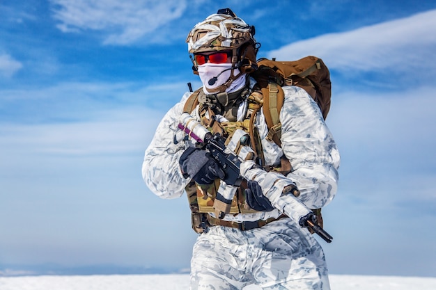 Premium Photo | Winter arctic mountains warfare