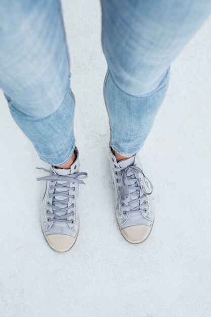 Premium Photo | Woman wearing trainers