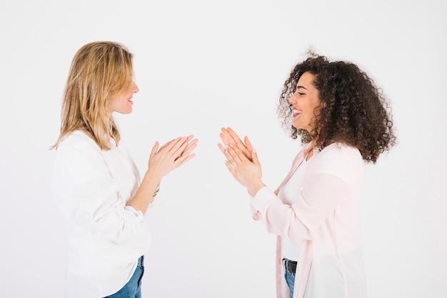 Women clapping hands | Free Photo