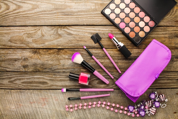 Premium Photo | Women's accessories: cosmetic bag, makeup brushes ...