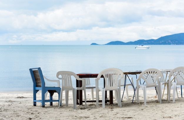 beach sand table