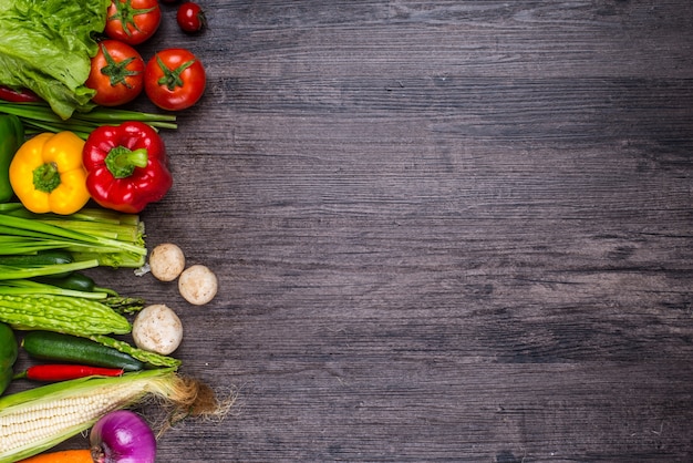 Free Photo | Wooden table with vegetables