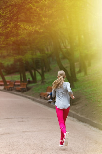 Workout woman portrait running sport Photo | Premium Download