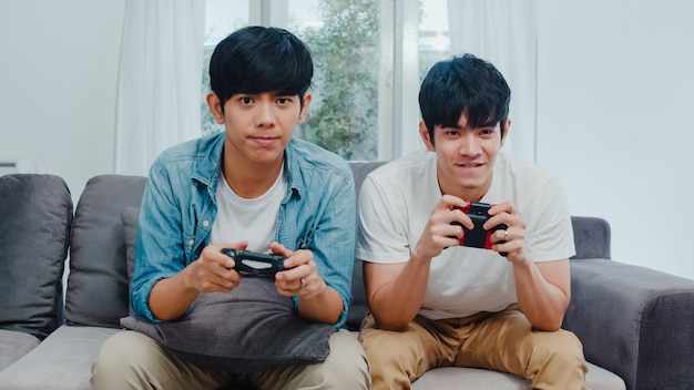 Free Photo Young Asian Gay Couple Play Games At Home Te