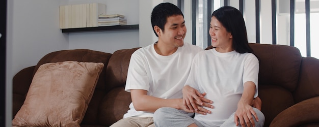Free Photo Young Asian Pregnant Couple Man Touch His Wife Belly