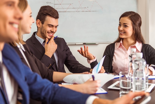 Young business people at a conference in the office Premium Photo