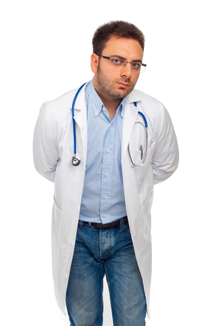 free-photo-young-doctor-man-with-stethoscope