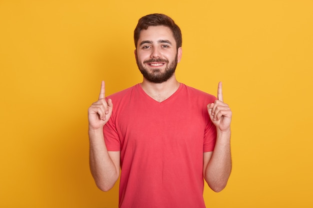 typing fingers pose