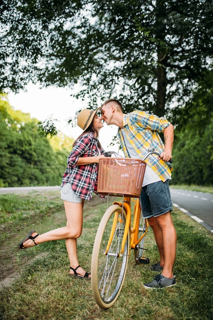 Dating Bike Bike)
