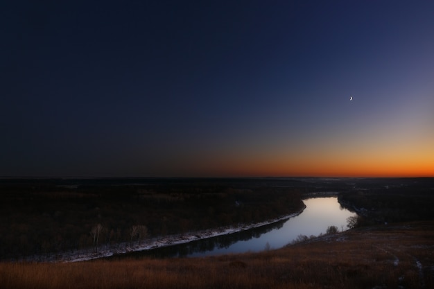 Лунная река картинки