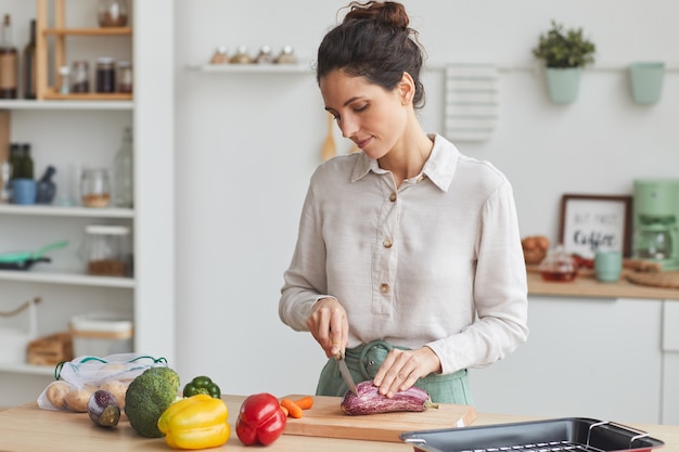 kitchen set vegetables cutting