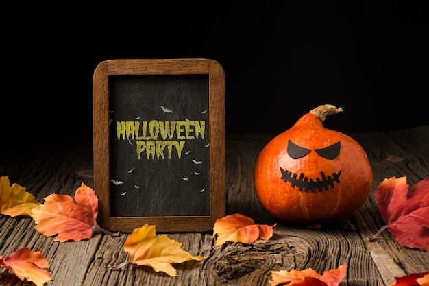 かぼちゃとハロウィーンボードメッセージ 無料のpsdファイル