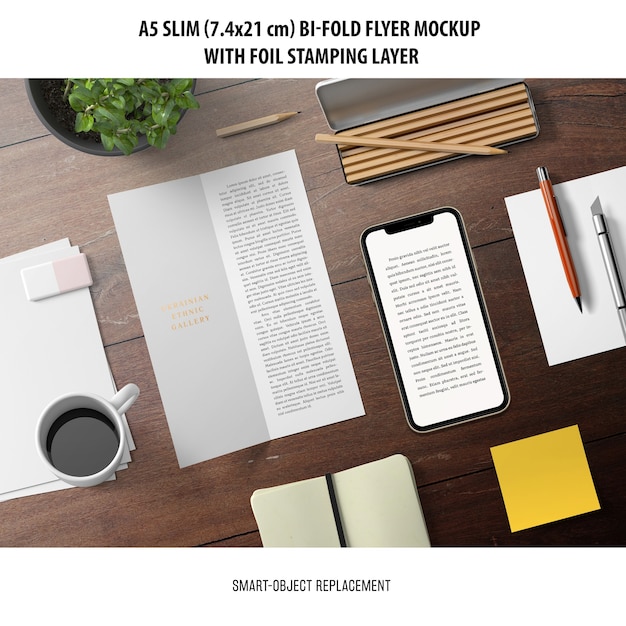 Download Free PSD | A5 slim bi-fold flyer mockup