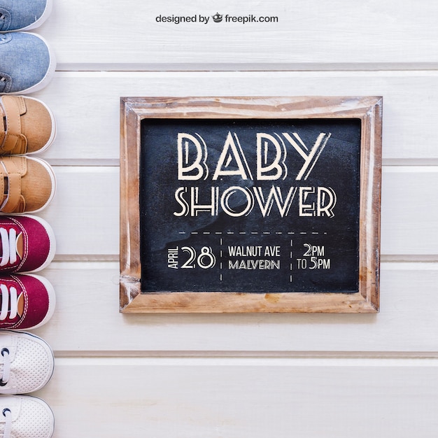 Download Free PSD | Baby mockup with shoes on left