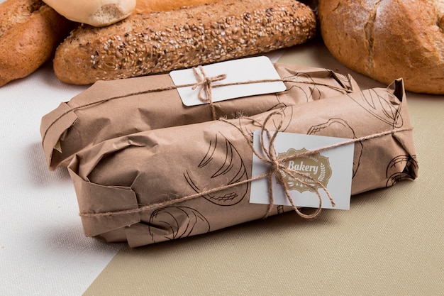 Download Free PSD | Bakery goods concept with mock-up
