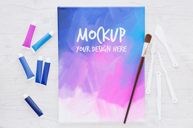 Download Free PSD | Coloured canvas and brush mock-up