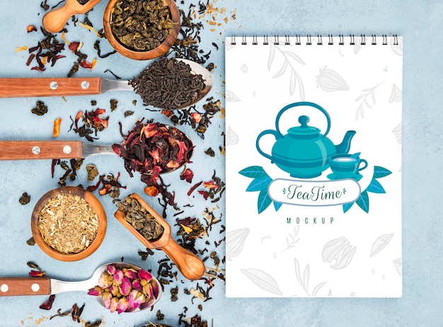 Download Delicious aromatic tea concept mock-up | Free PSD File