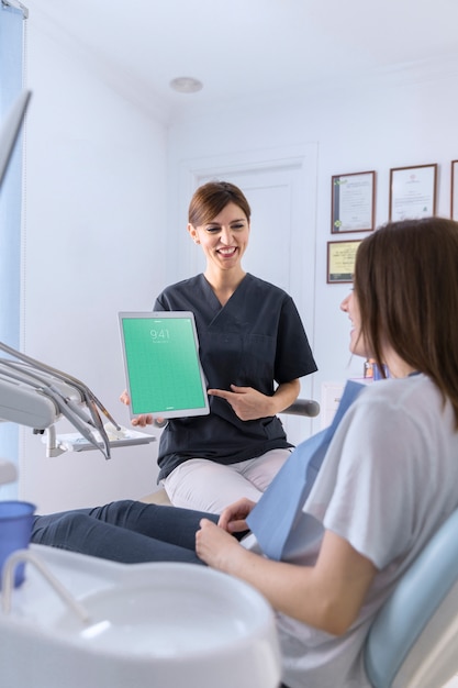 Download Dentist mockup with tablet | Free PSD File