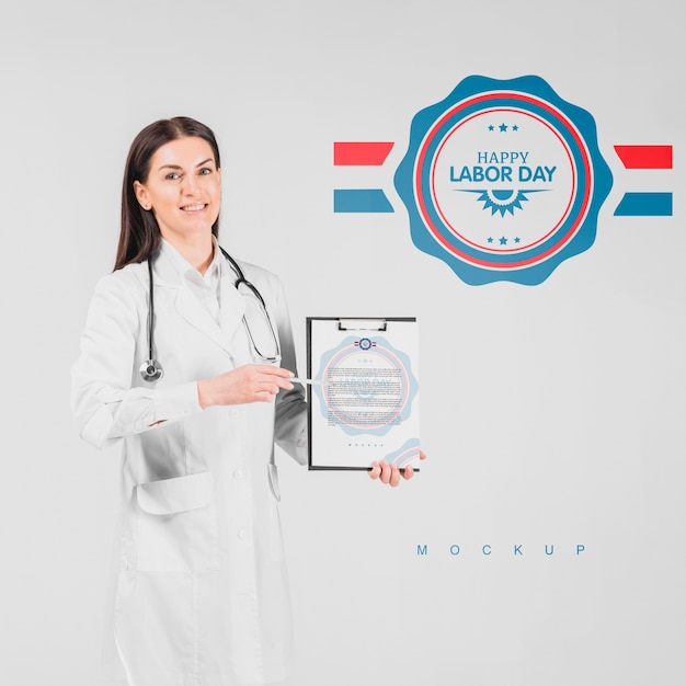 Download De RezervÄƒ Aceste Contractant Doctor Uniform Mockup First3dstudio Com