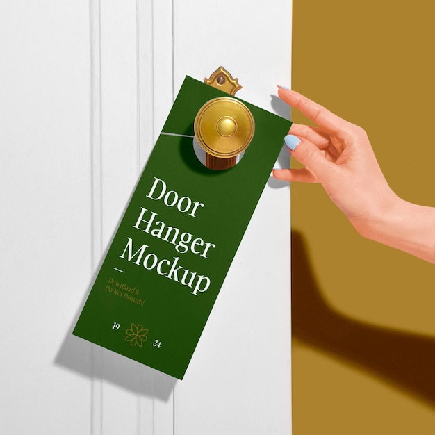 Door Hanger Mockup
 Premium PSD