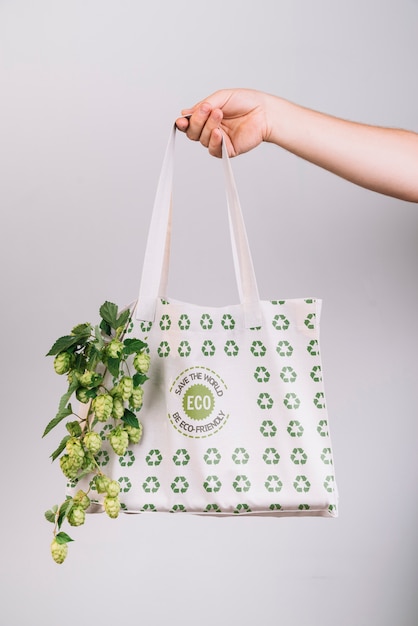 Download Eco friendly bag with mock-up | Free PSD File