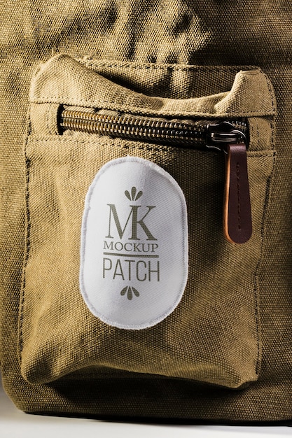 Download Free PSD | Fabric clothing patch mock-up on backpack