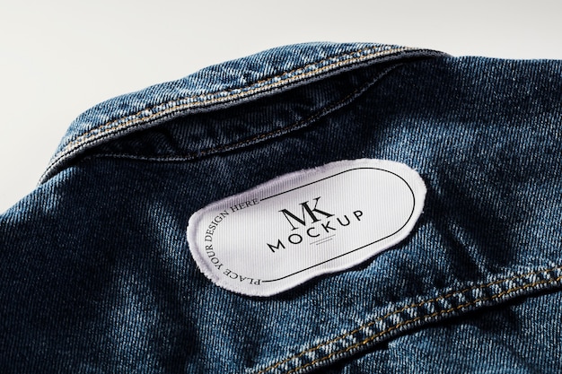 Download Free PSD | Fabric clothing patch mock-up on denim