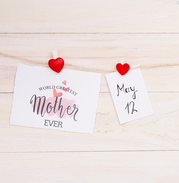 Flat lay mothers day composition with card mockup Free Psd