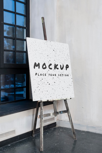 Download Free PSD | Front view of easel with canvas for painter mock-up