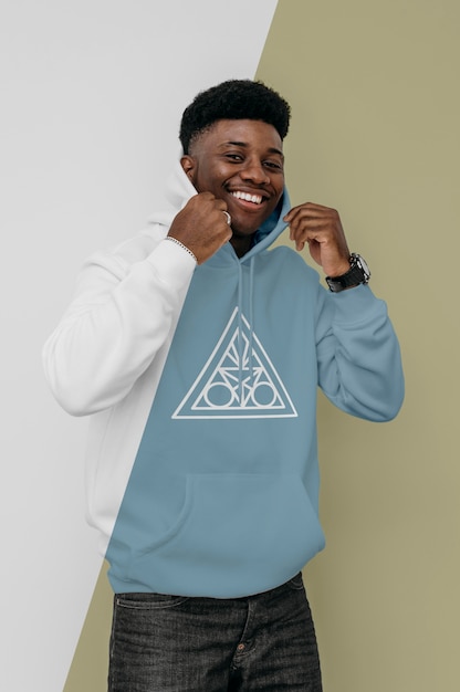 Download Free Psd Front View Of Smiley Man In Hoodie