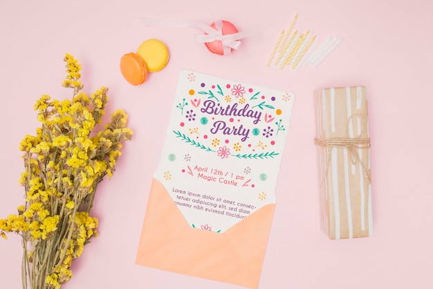 Happy birthday mock-up with letter in envelope | Free PSD File