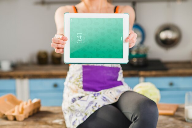 Kitchen mockup with tablet | Free PSD File