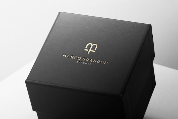 Download Free PSD | Logo mockup luxury box