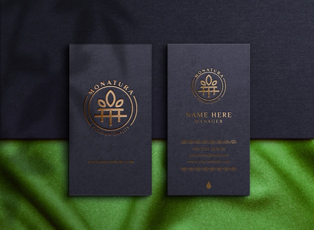 Download Premium PSD | Luxury logo mockup on business cards
