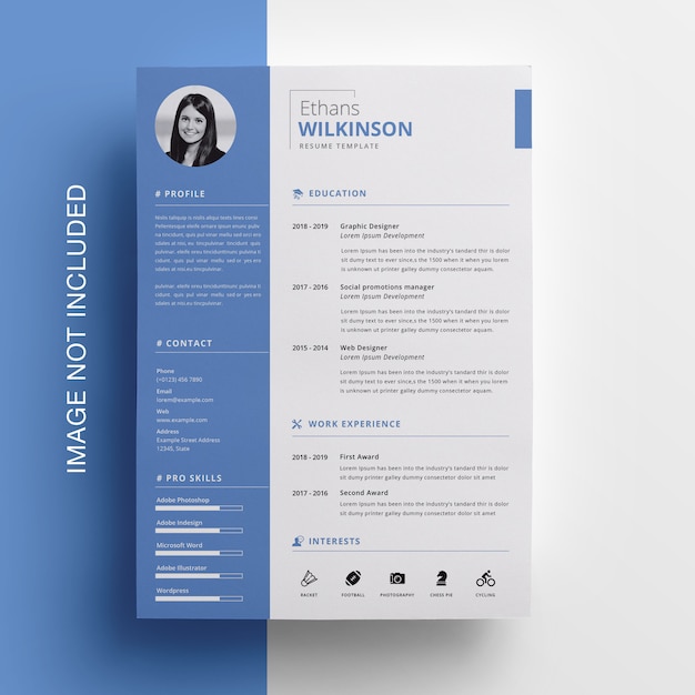 Minimal resume with sidebar | Premium PSD File