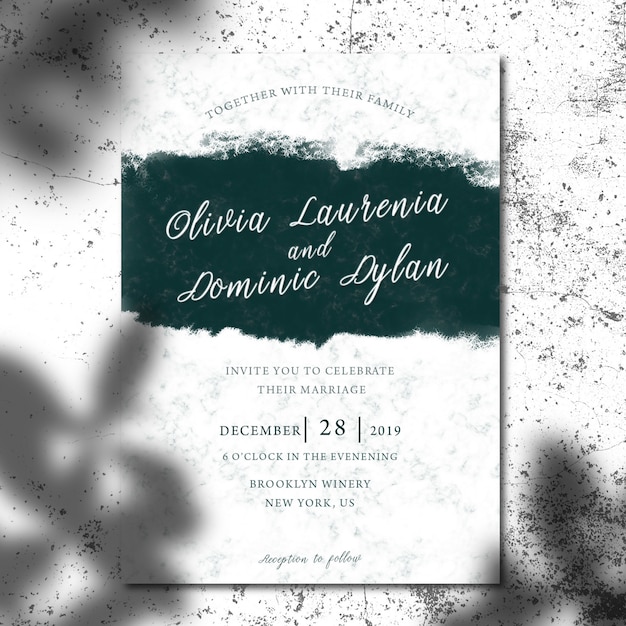 Mock up of invitation card or brochure with leaves shadow Premium Psd