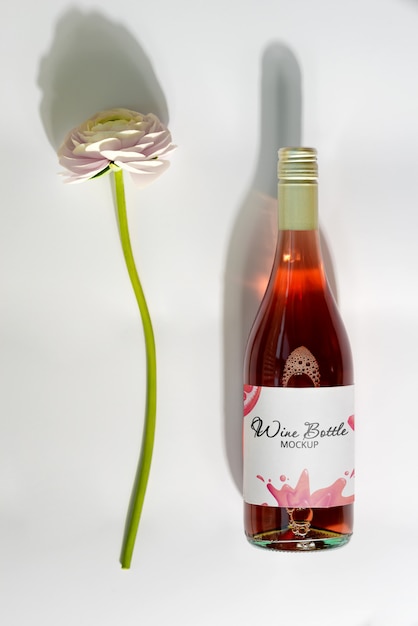 花とモックアップローズワイン プレミアムpsdファイル