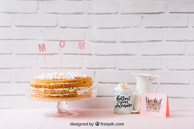 Mothers day mockup with delicious cake PSD Template