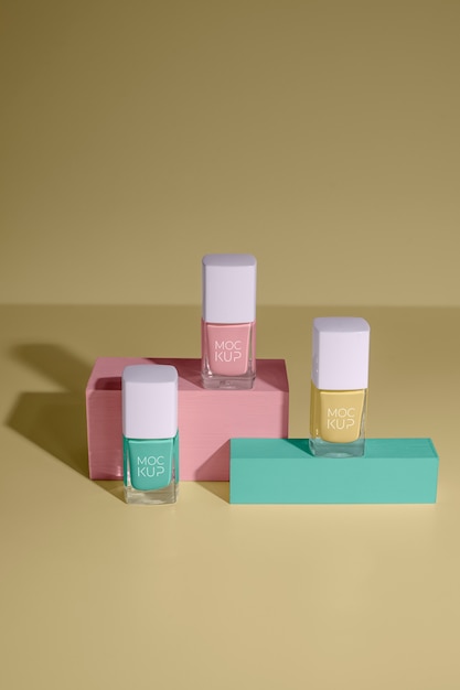 Free PSD | Nail polish packaging design mockup