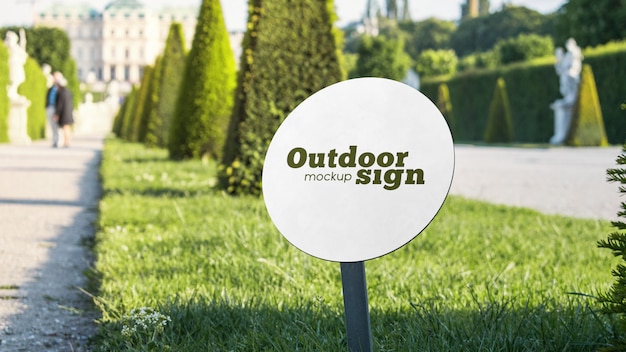 Download Outdoor sign mockup | Premium PSD File PSD Mockup Templates