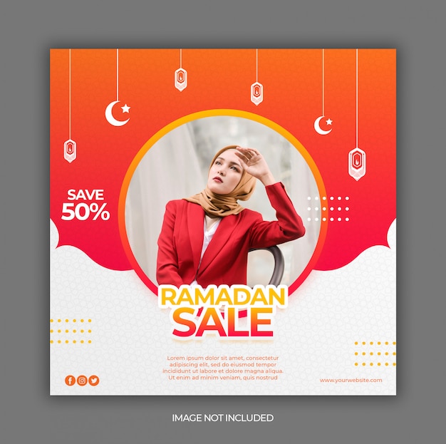 Ramadan sale promotion banner or square flyer for social media post template Premium Psd