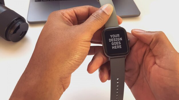 smartwatch with hands free