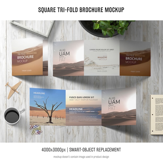 Download Free PSD | Square tri-fold brochure mockup