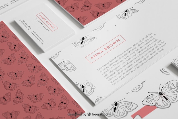 Download Free PSD | Stationery mockup with book